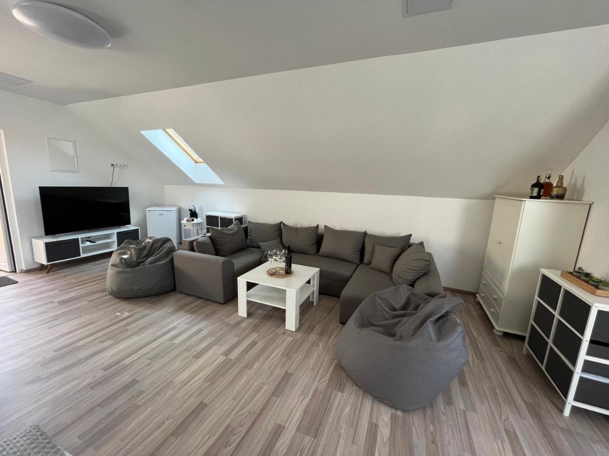 Proste Sklipek Apartment Jaroslavice  Exterior photo
